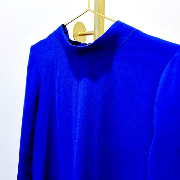 Chic Blue mini dress with gold colour zip - Picture 2 of 3